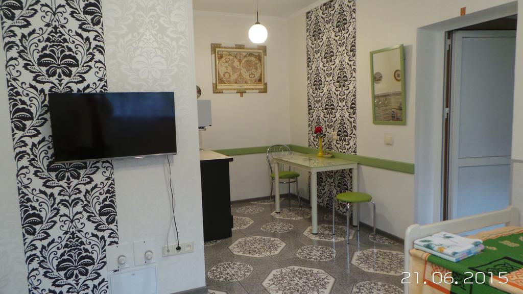 U Viktora Guest House Brest Extérieur photo