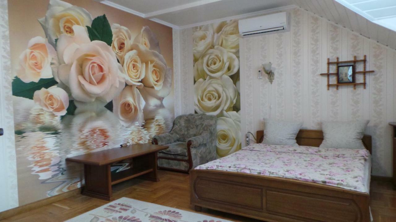 U Viktora Guest House Brest Extérieur photo